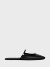 woman's shoes