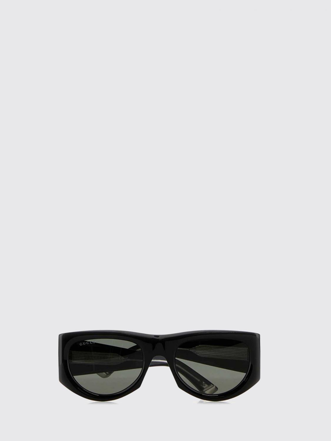 woman's sunglasses