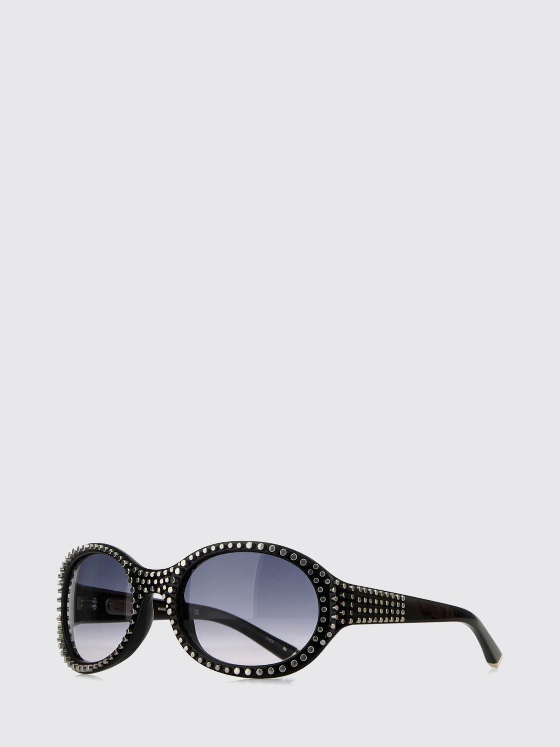 woman's sunglasses