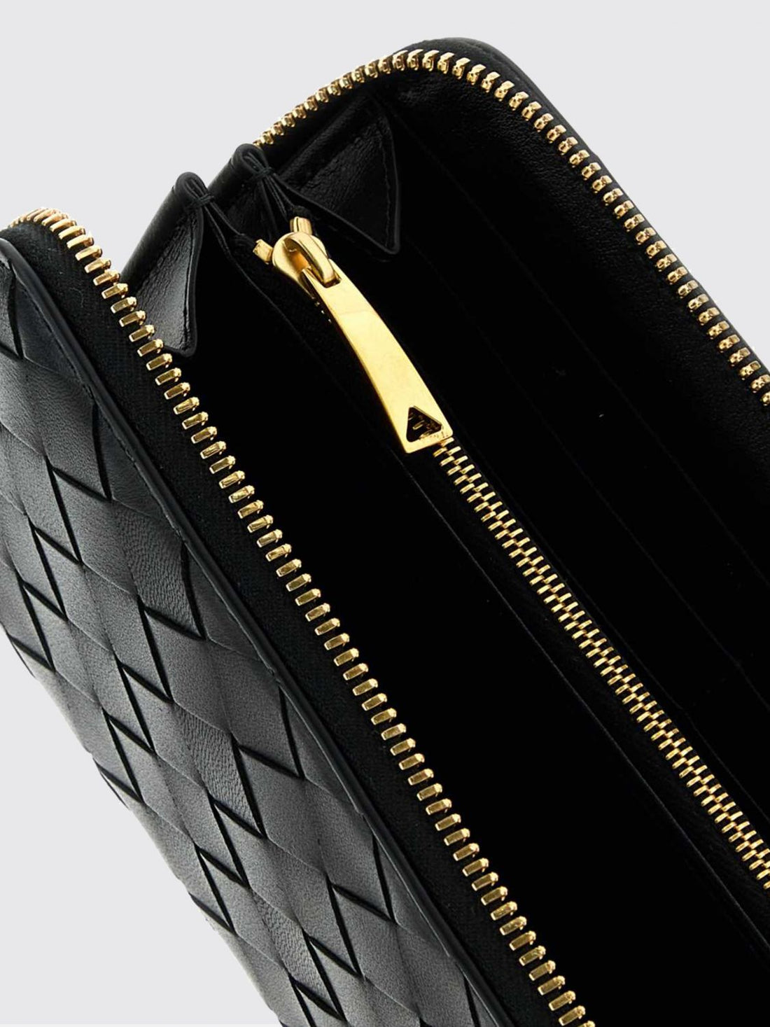 BOTTEGA VENETA OS intrecciato leather continental zip-around wallet