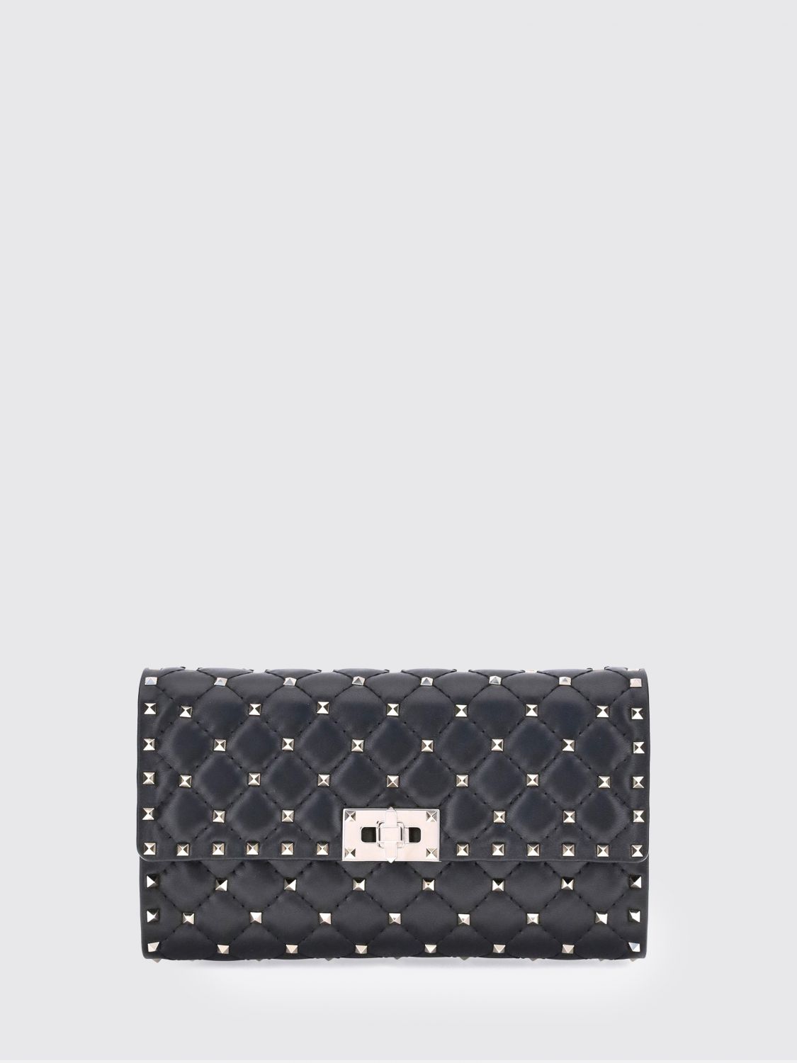woman's shoulder bag