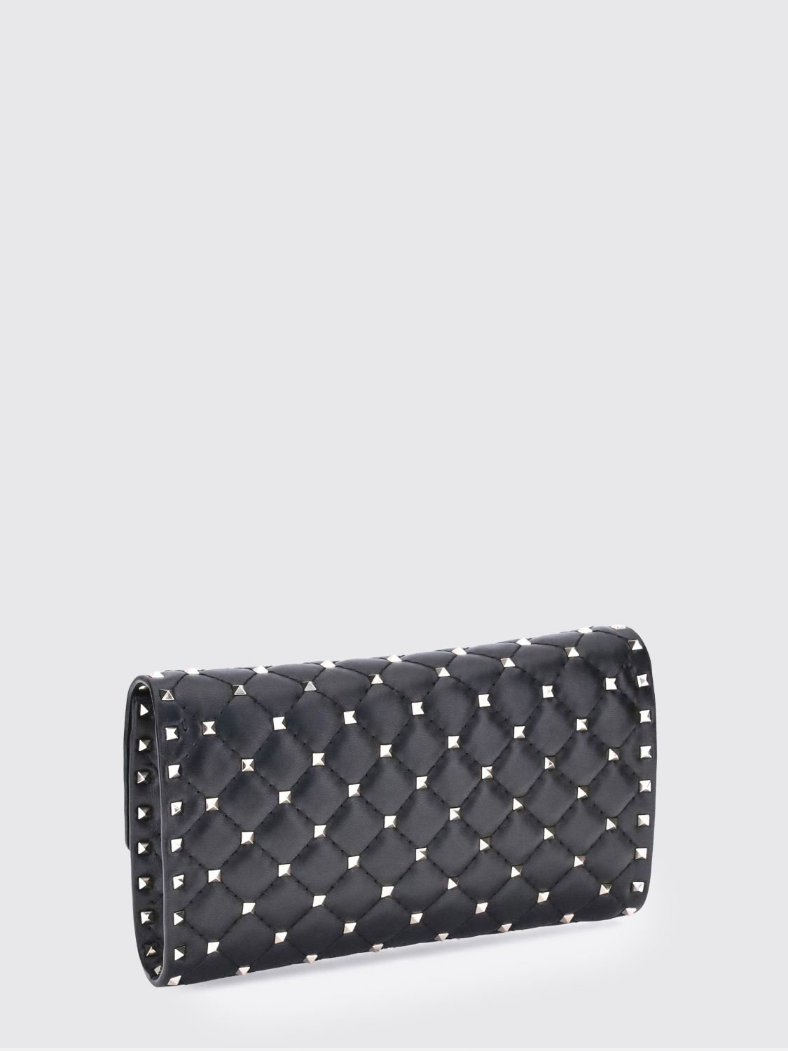 woman's shoulder bag