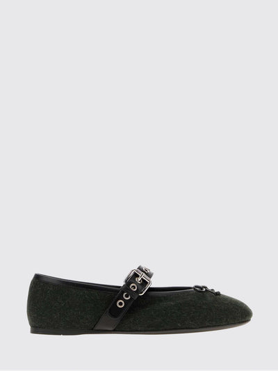 woman's ballet flat