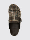 woman's shoes