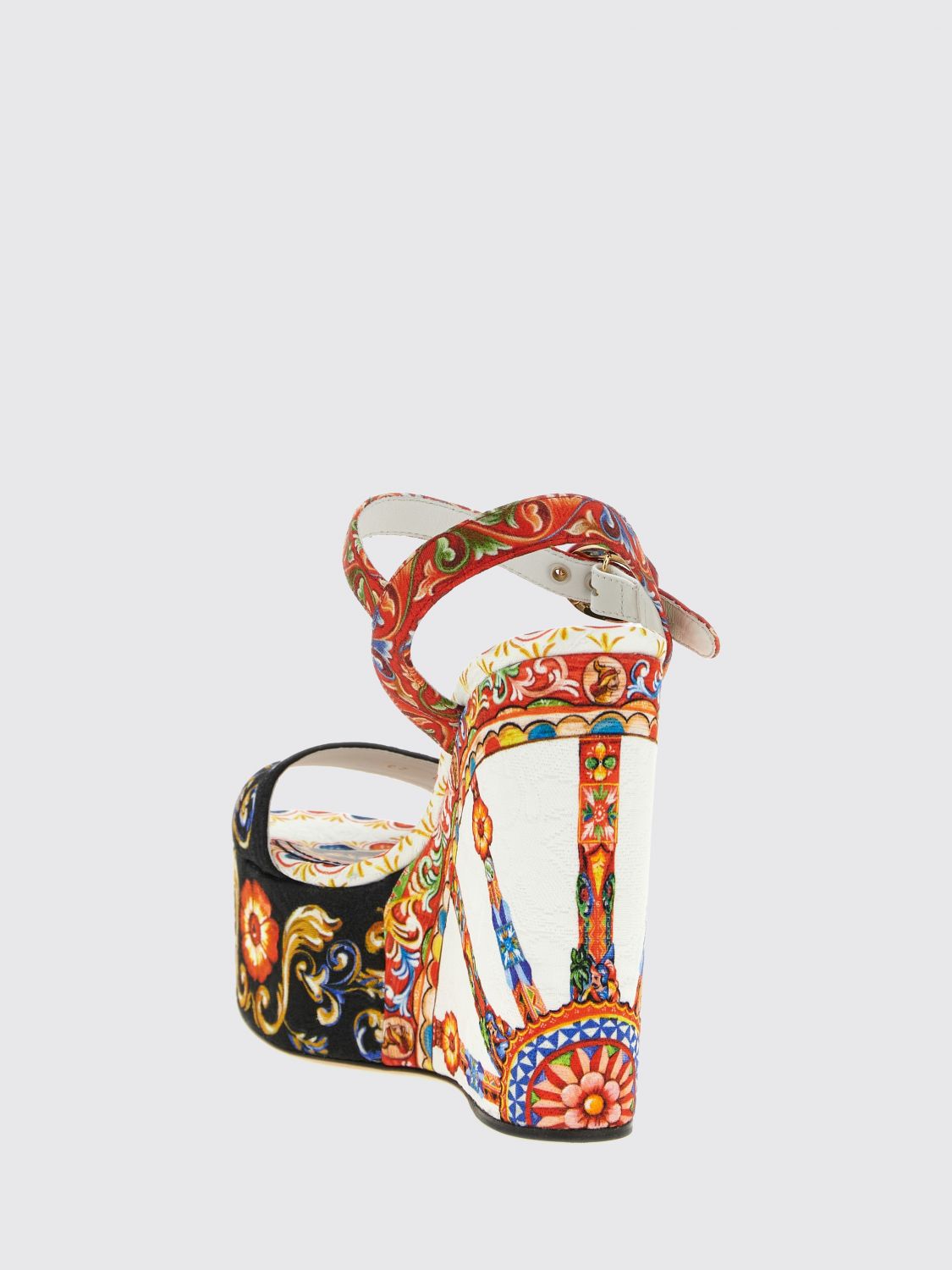 woman's wedge shoes