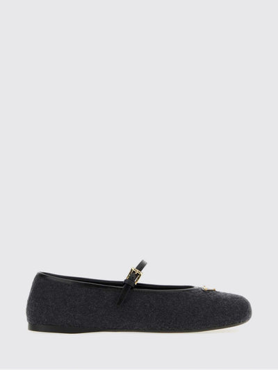 woman's ballet flat