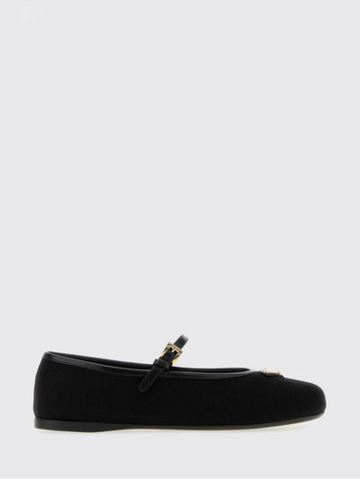woman's ballet flat