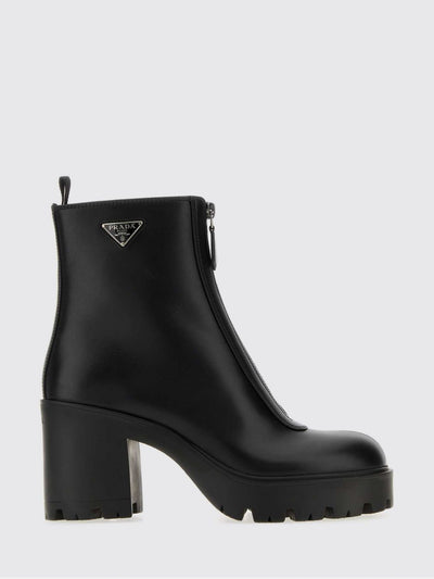 woman's boots