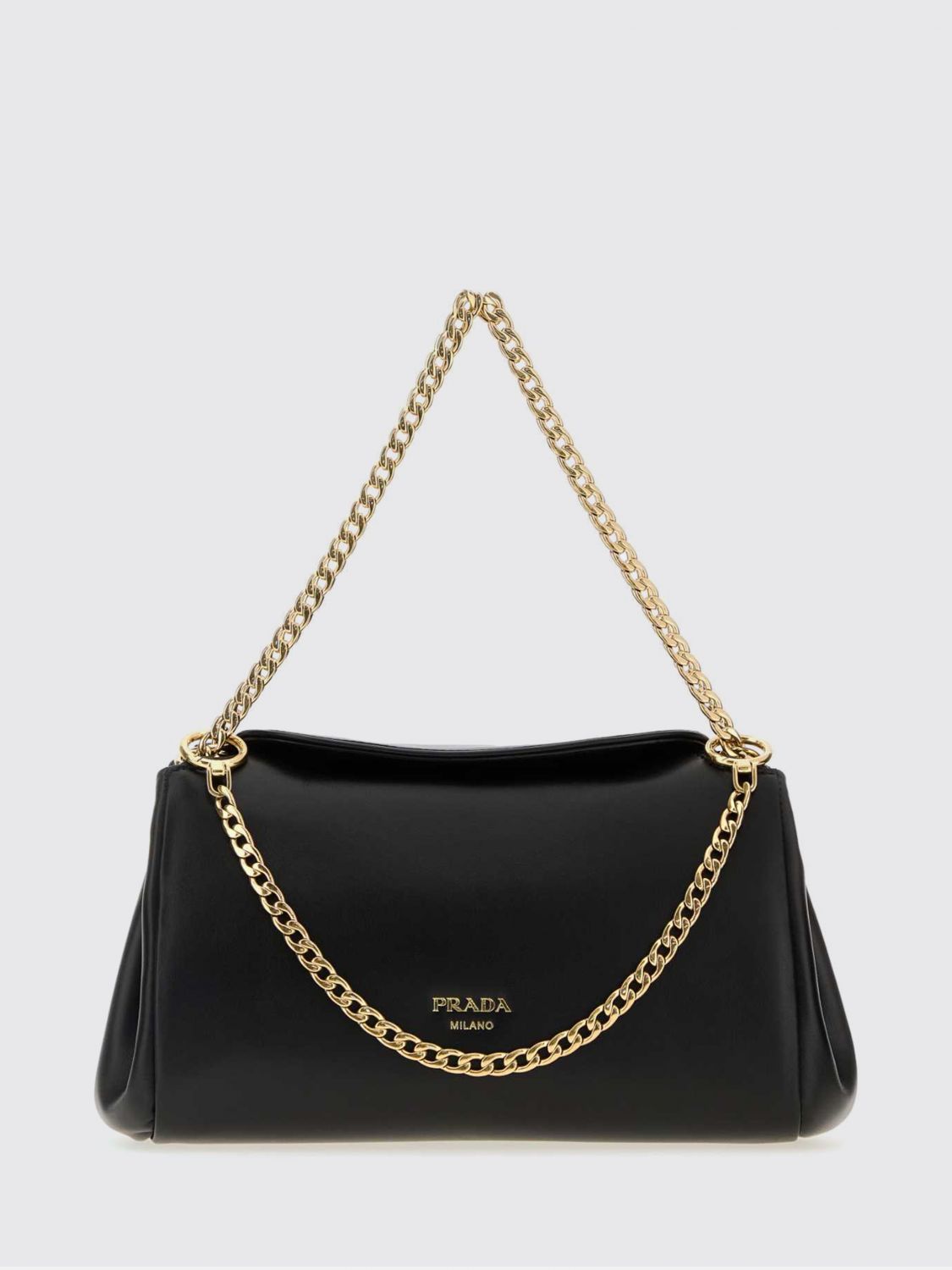 woman's shoulder bag