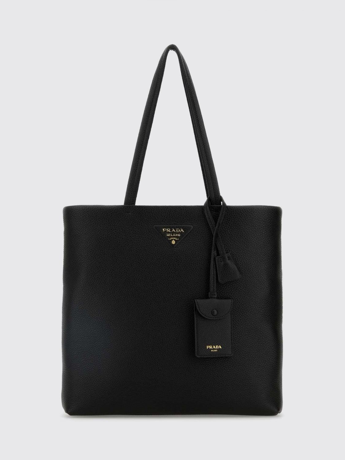 woman's tote bag