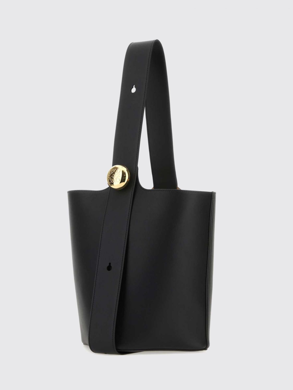pebble calf leather handbag with adjustable handle
