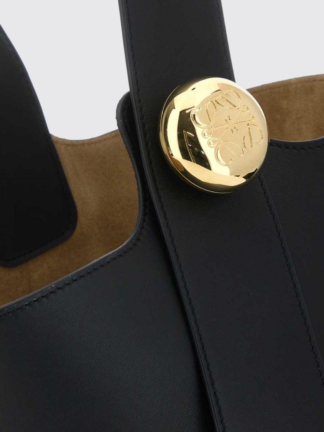 pebble calf leather handbag with adjustable handle