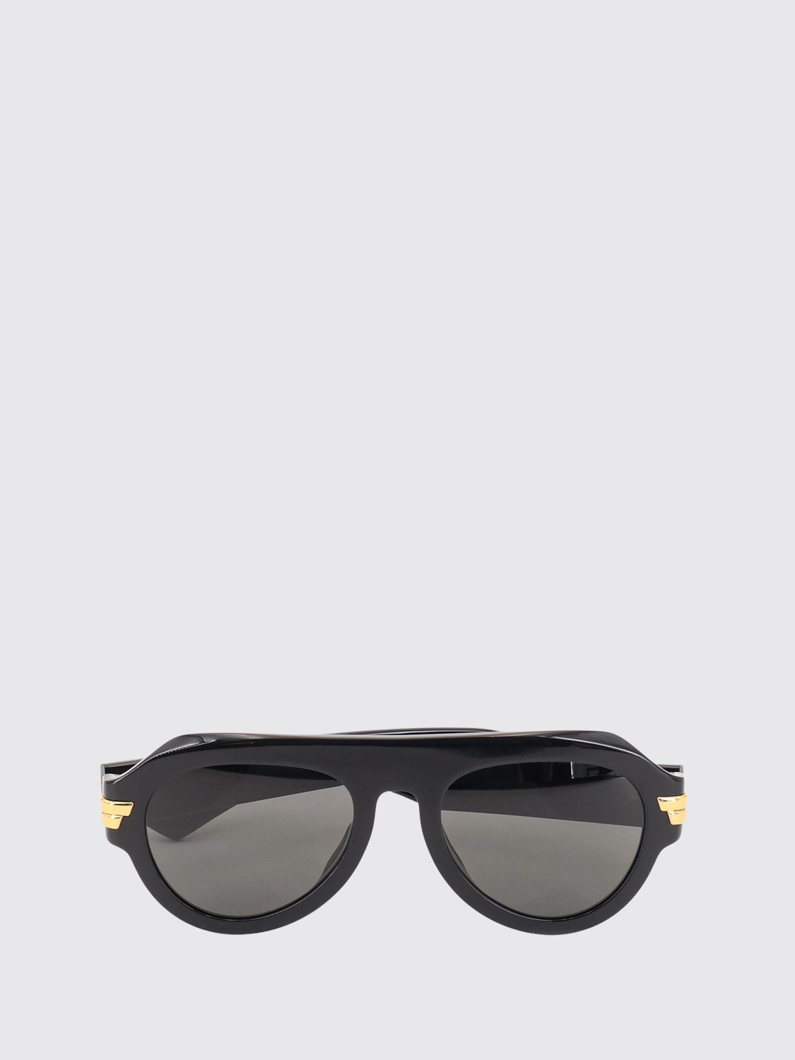 rounded aviator sunglasses in an acetate frame