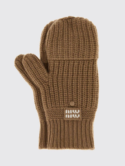 woman's gloves