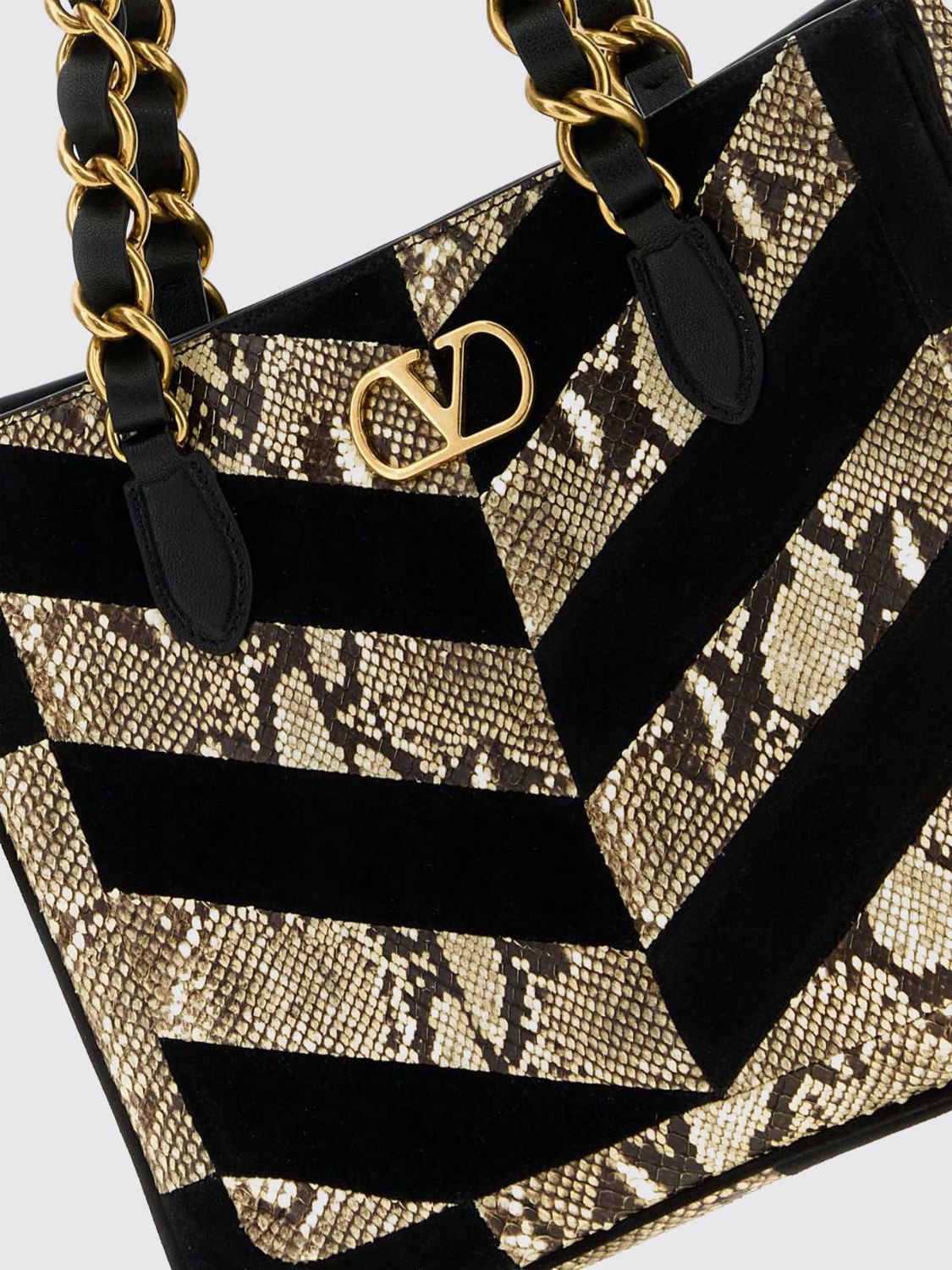 python print and chevron motif shoulder bag with vlogo