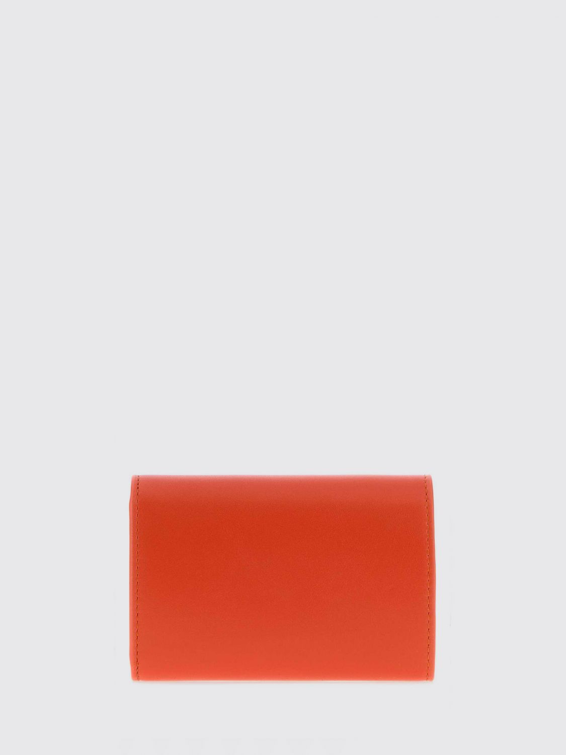 pebble tri-fold wallet in calf leather with metal logo
