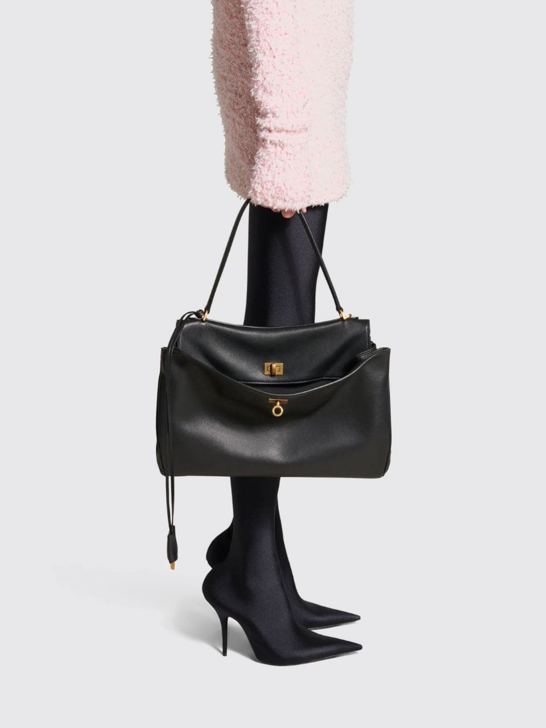 large rodeo shoulder bag in calfskin with turn-lock closure