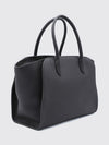 woman's shoulder bag
