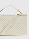 woman's shoulder bag