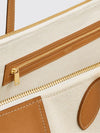 woman's shoulder bag