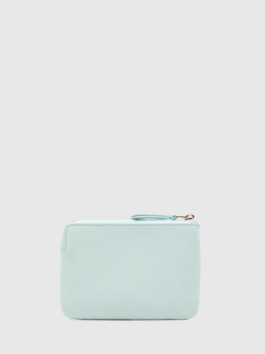 woman's wallet