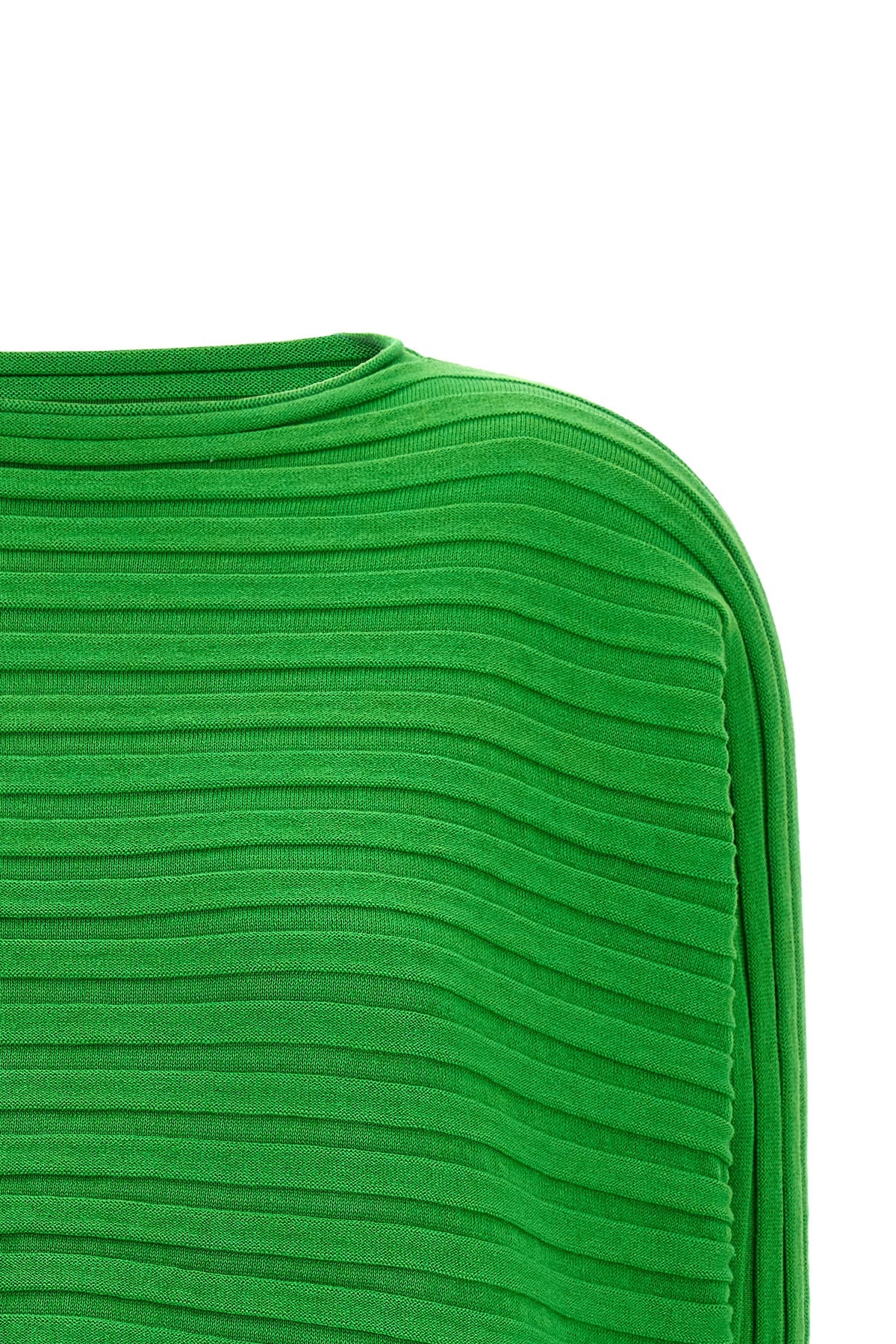 cotton cashmere knit top made of cashmere knit using a mix of two knit structu