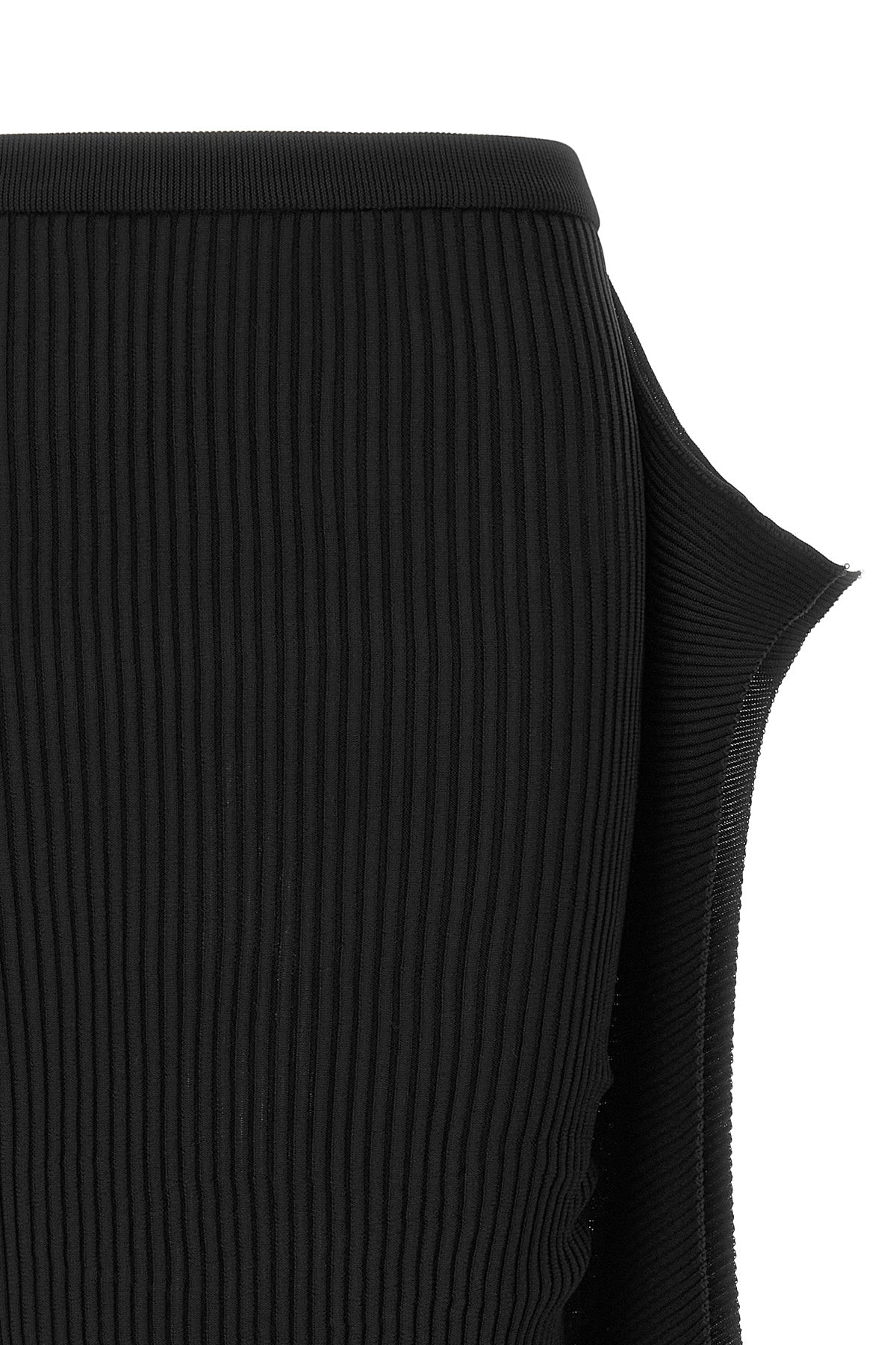 the midi skirt issey miyake prance redefines volumes through an avant-garde de