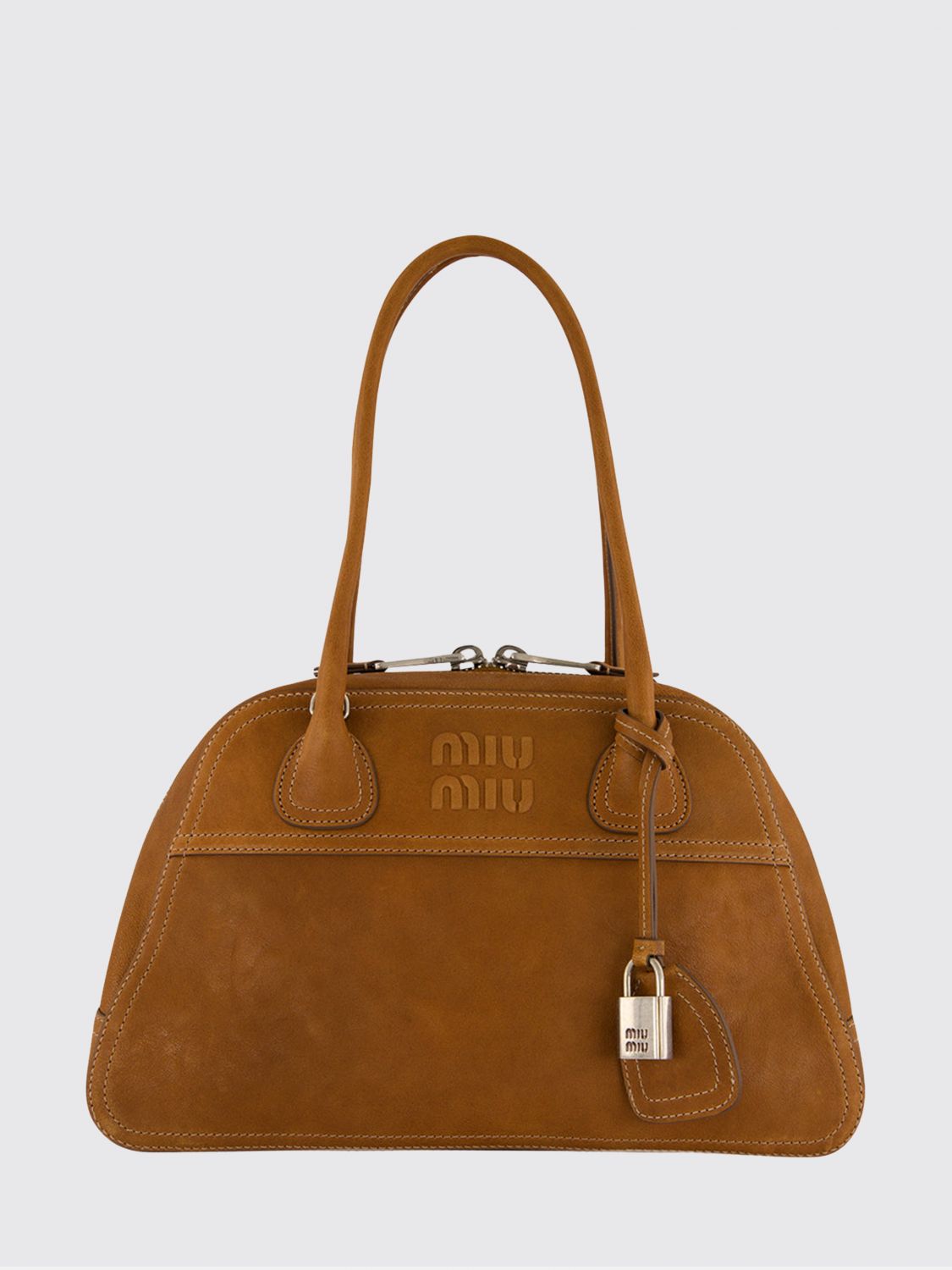woman's shoulder bag