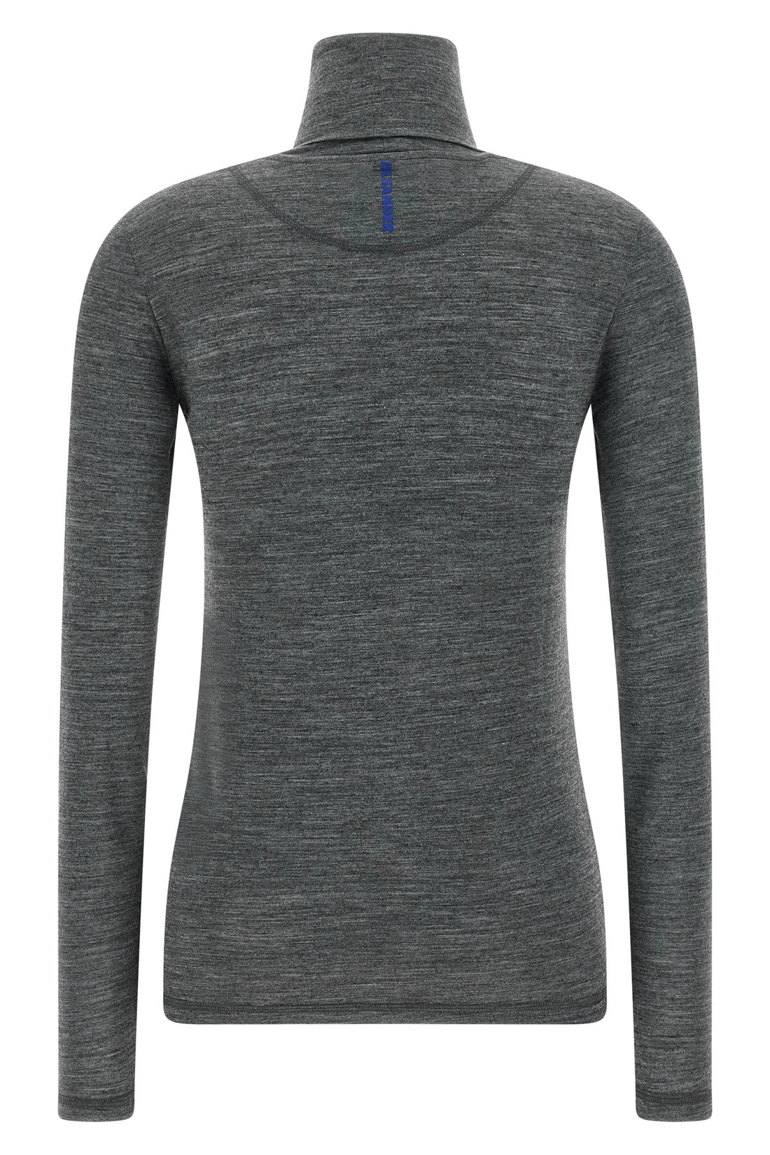 JIL SANDER L the jil sander long-sleeved t-shirt redefines the codes of everyday wardrobe thr