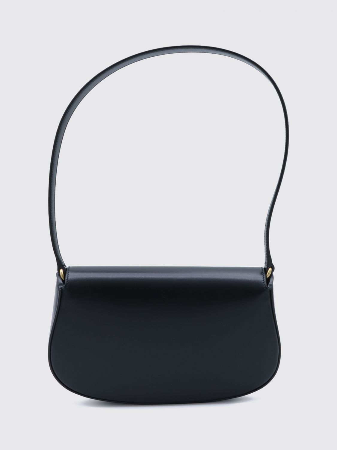 woman's shoulder bag