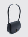 woman's shoulder bag