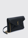 woman's shoulder bag