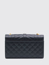 woman's shoulder bag
