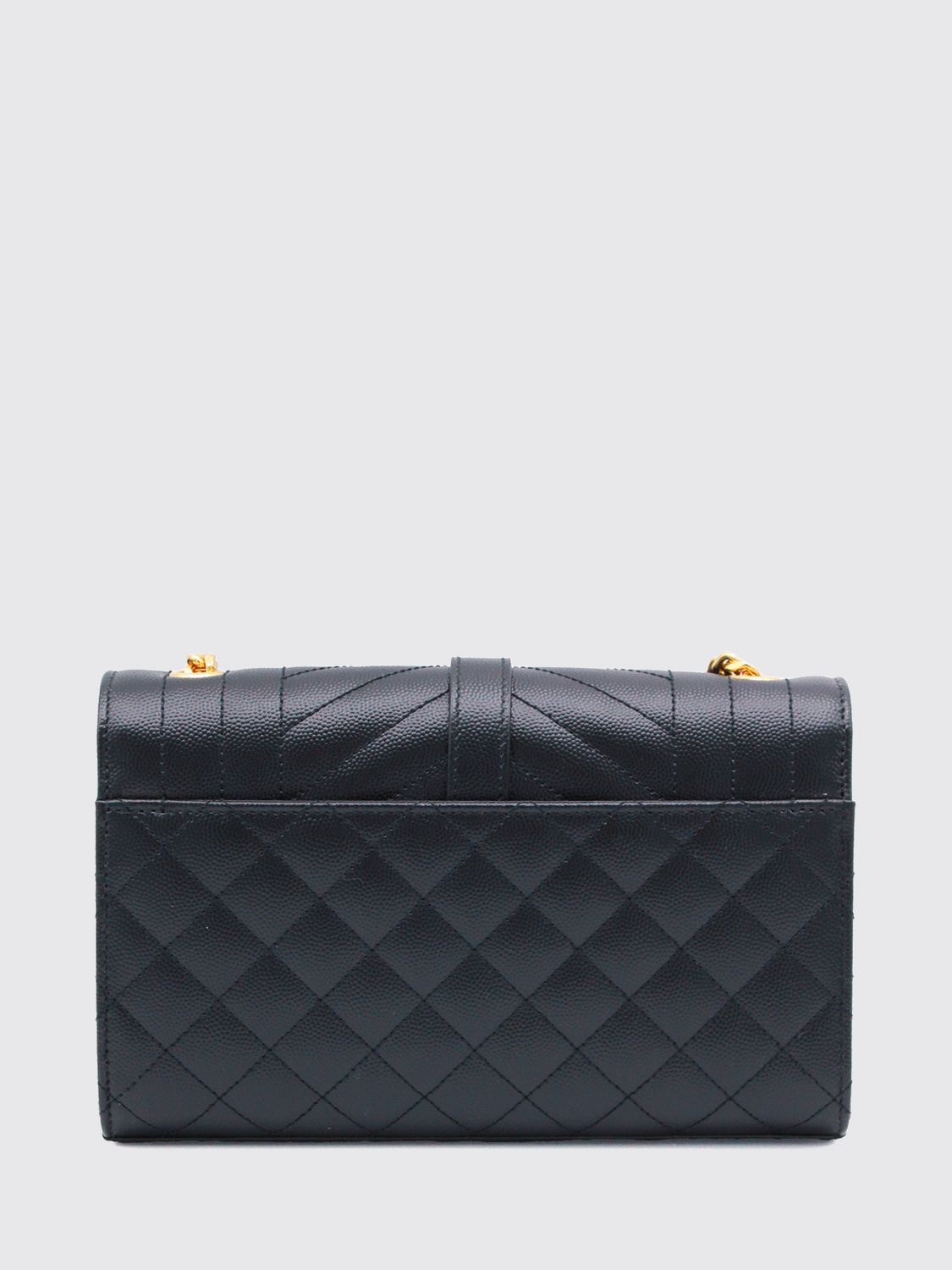 woman's shoulder bag