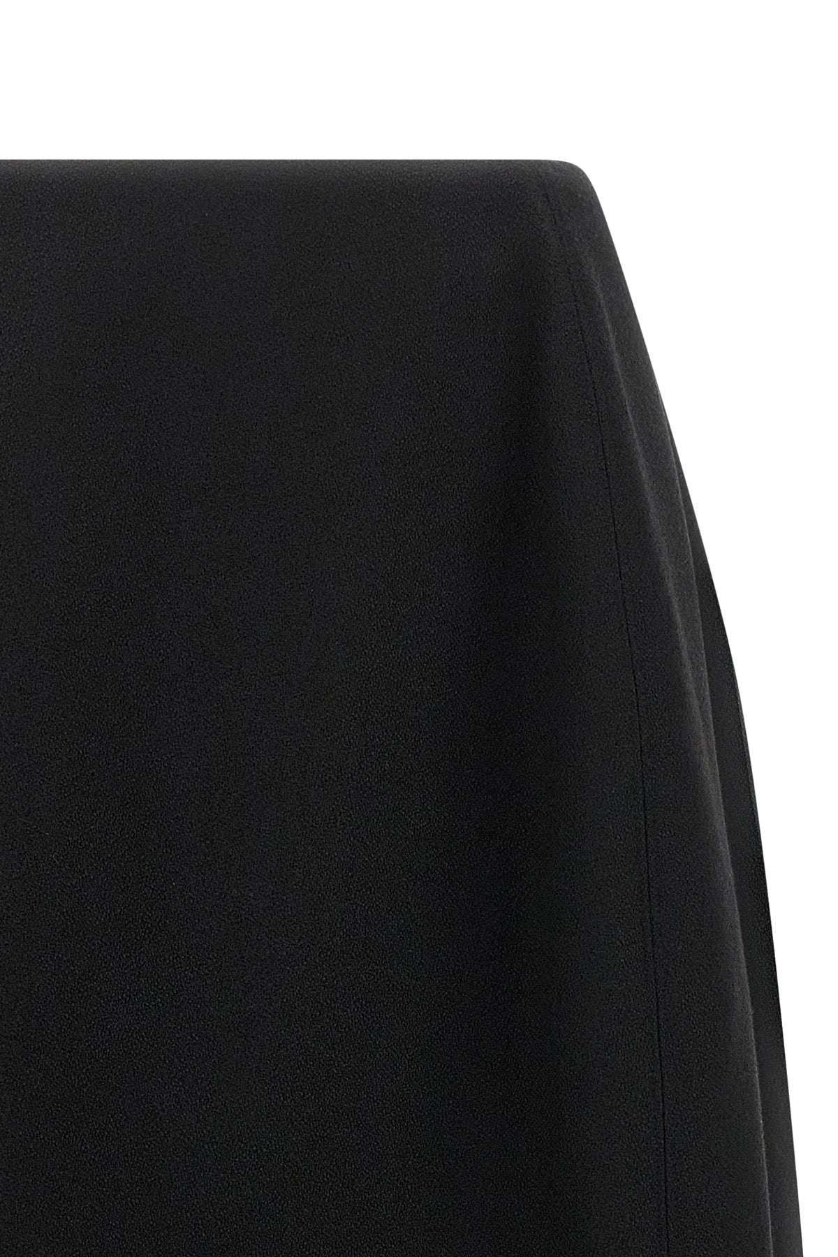 the jil sander skirt redefines the codes of contemporary tailoring through a scu