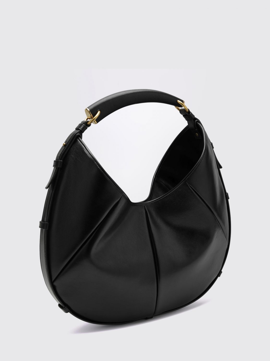 woman's shoulder bag