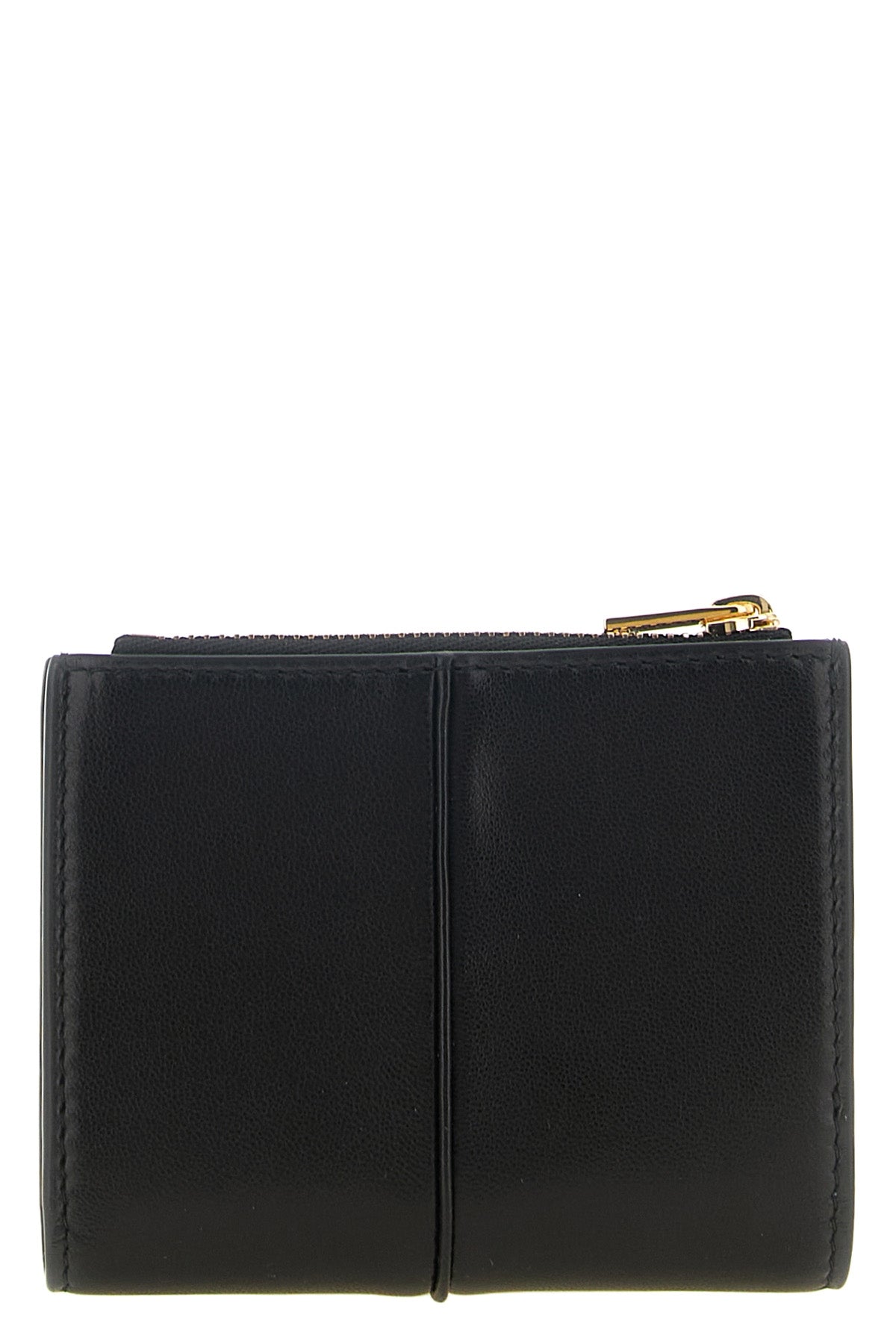 the jil sander linea mini wallet in pure sheepskin embodies the essence of str