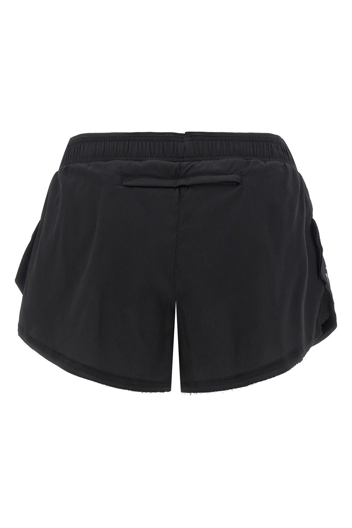 shorts in technical fabric