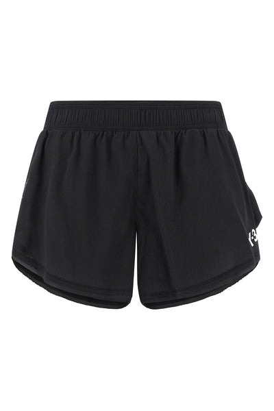 shorts in technical fabric