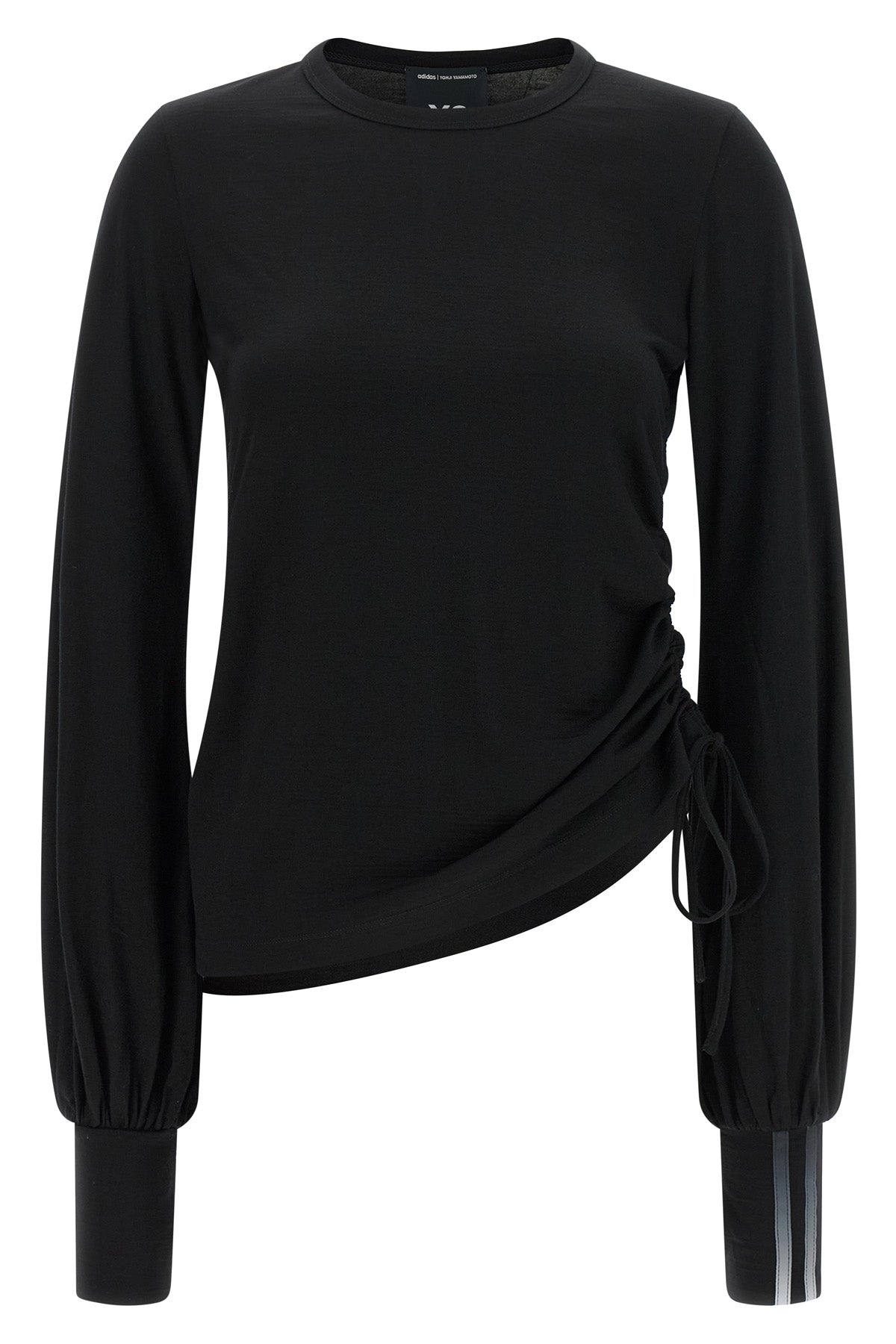 the long-sleeved t-shirt y-3 redefines the codes of sportswear through an avant-