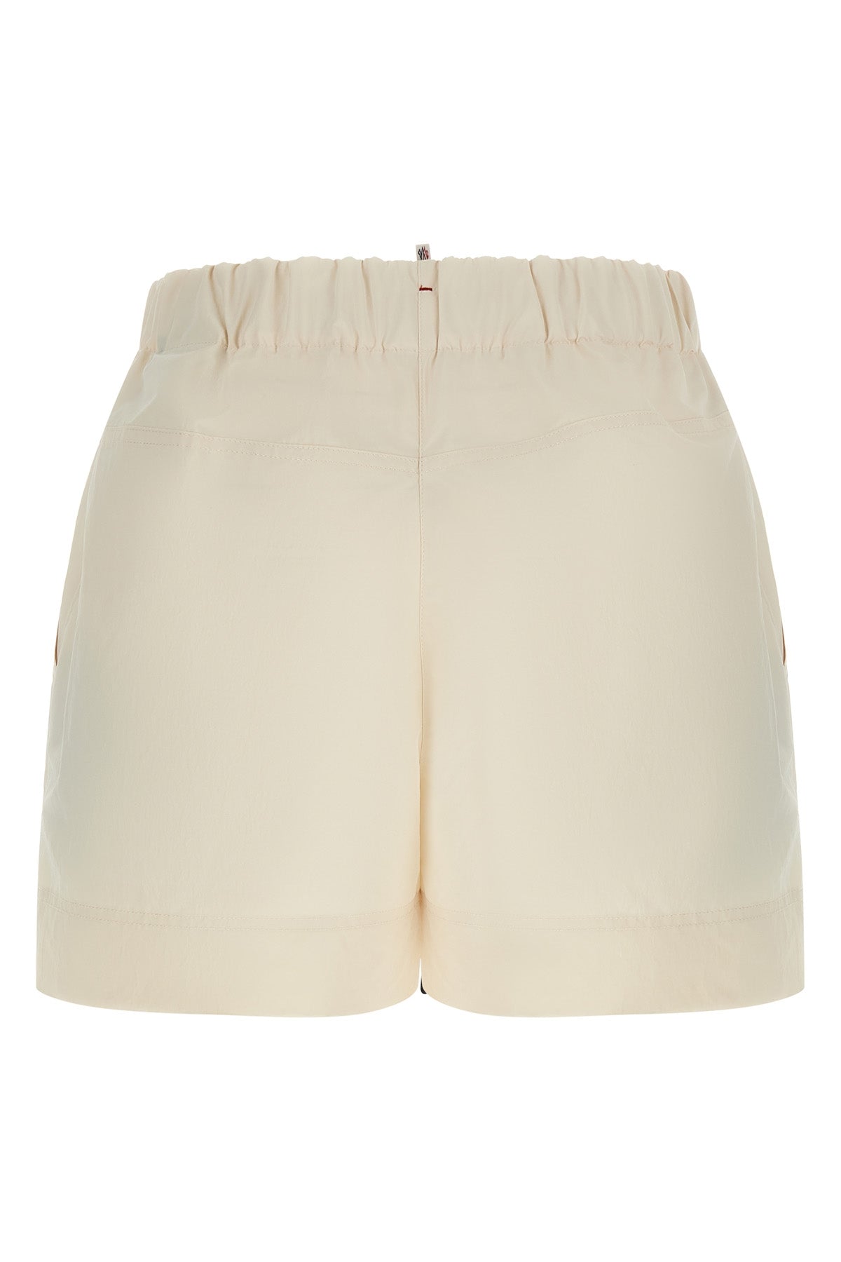 water-repellent technique froissé shorts