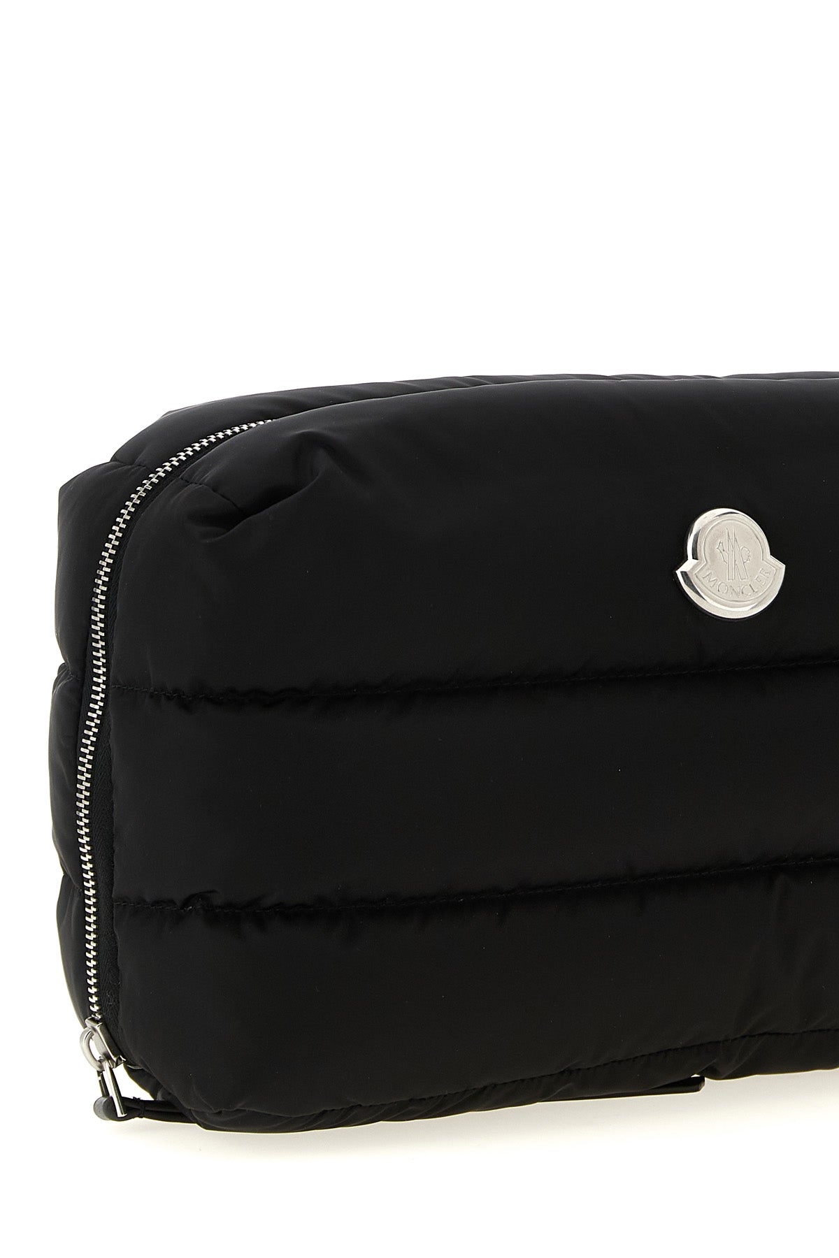 caradoc beauty in horizontal and padded quilted teflon nylon