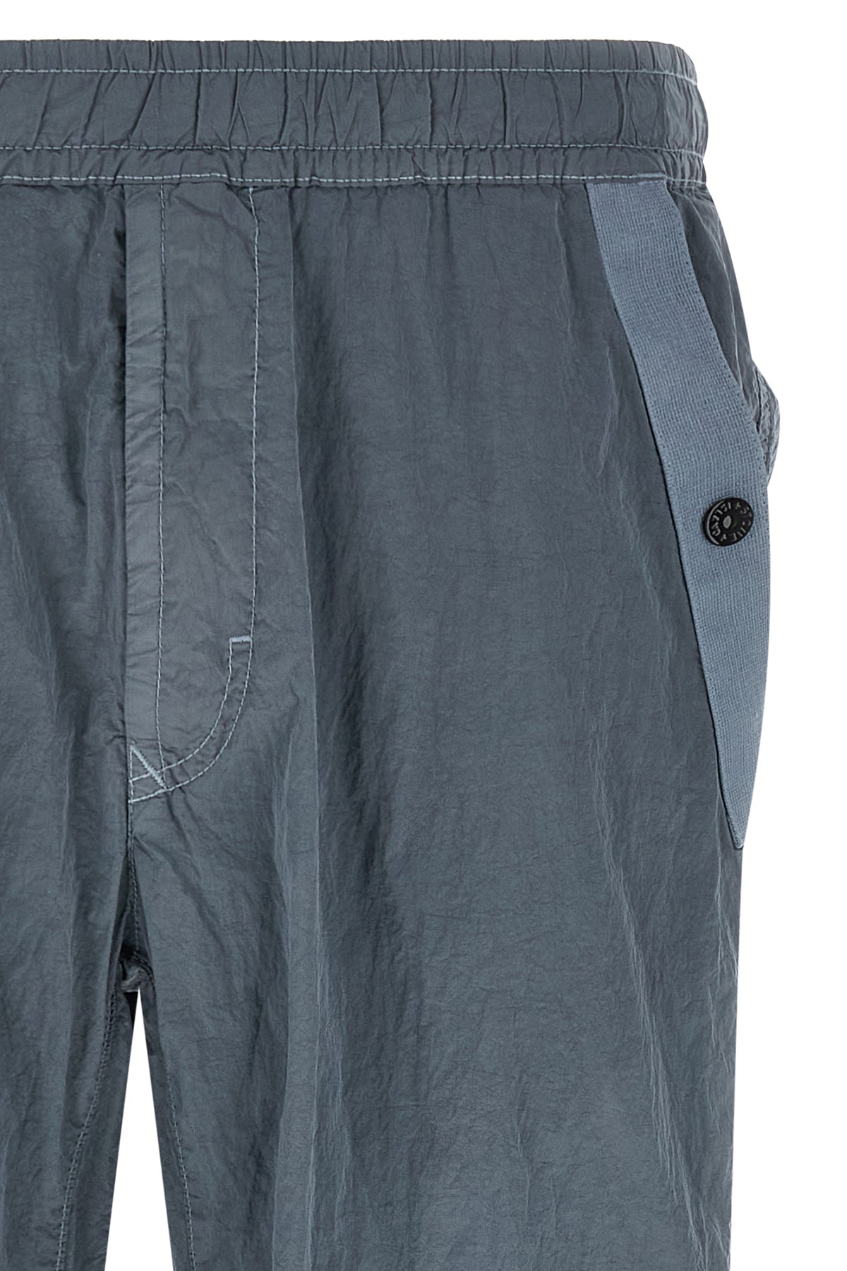 the stone island 3100011 sports pants