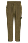 the stone island 3100011 sports pants feature an advanced technical constructi