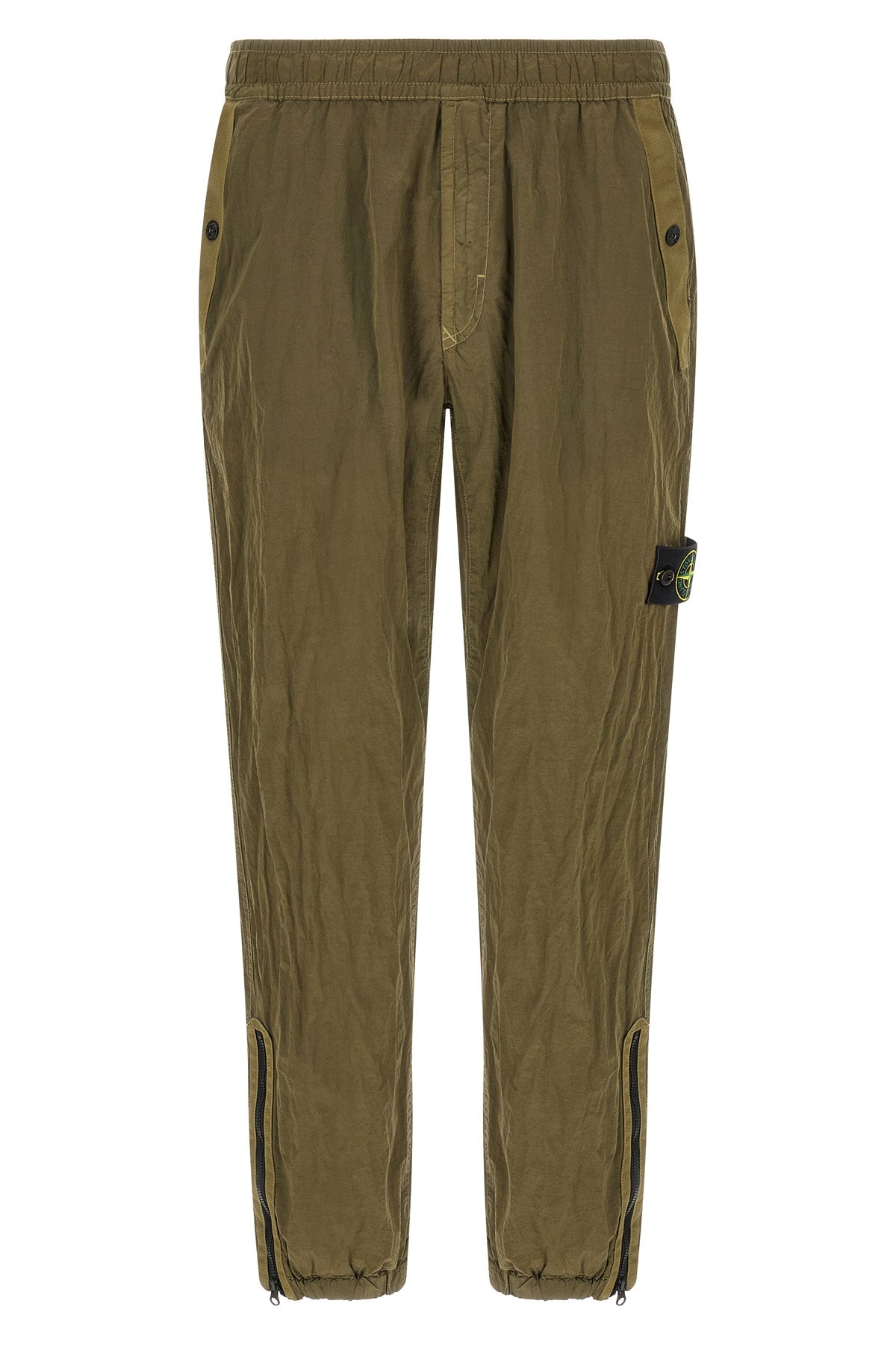 the stone island 3100011 sports pants feature an advanced technical constructi