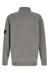 the stone island 5100040 sweater defines contemporary knitwear through a rigor