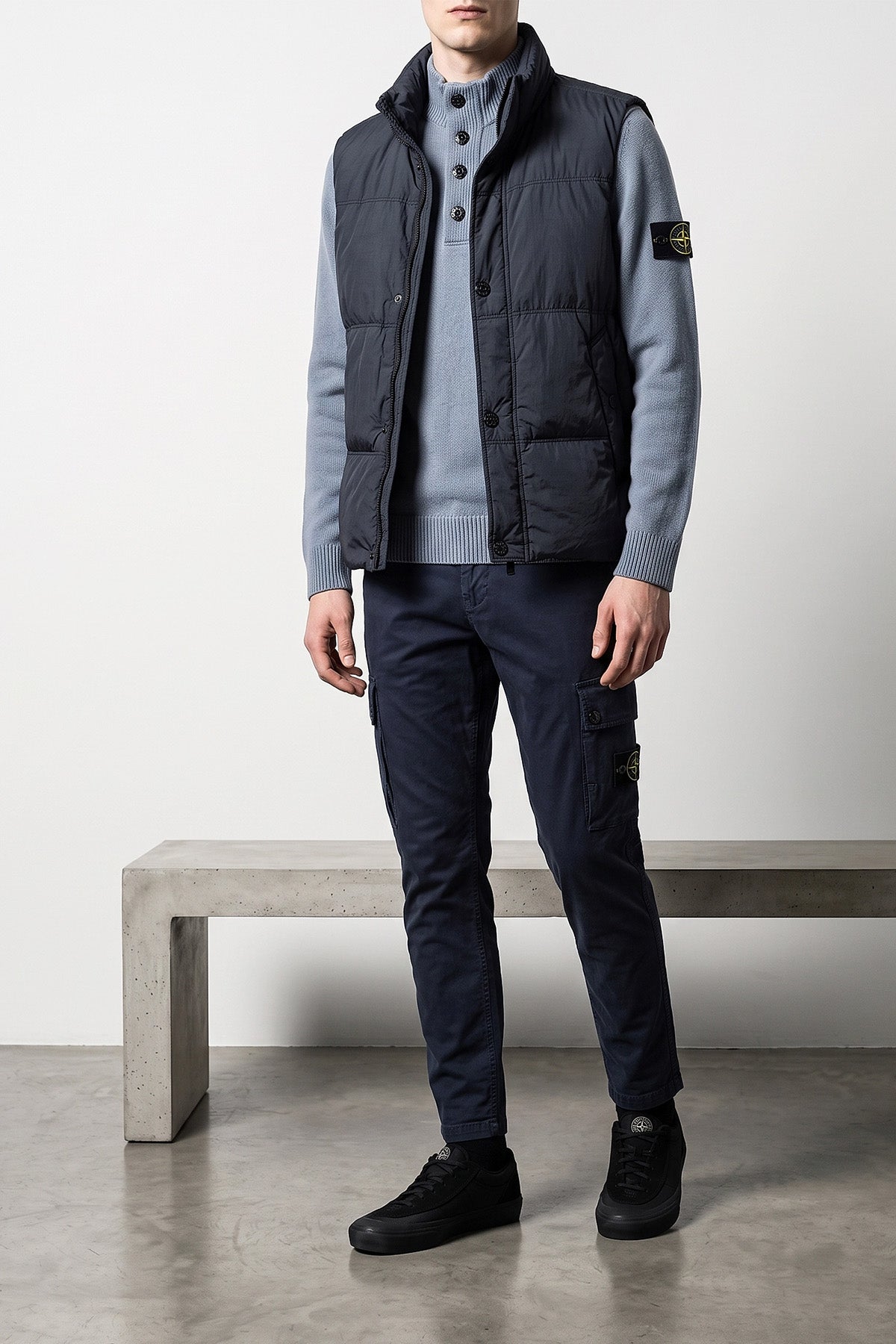the stone island g100010 vest
