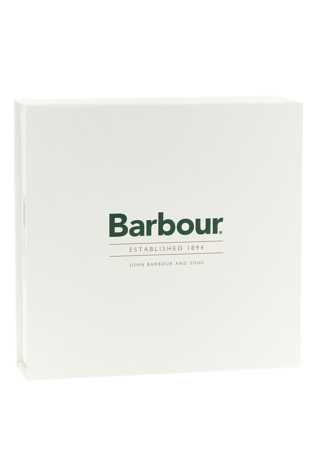BARBOUR OS the barbour saltburn gift set represents a perfect combination of warmth and s
