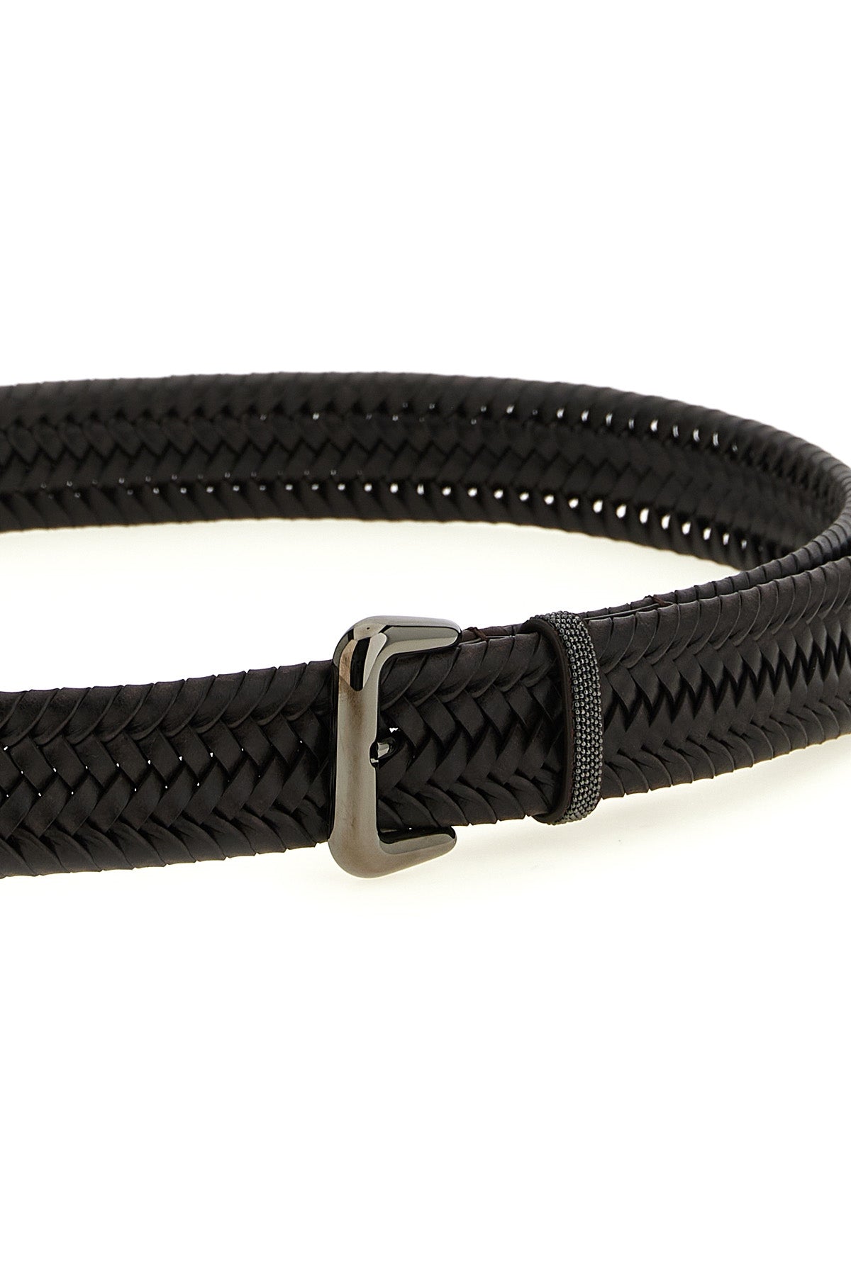 the brunello cucinelli belt redefines everyday accessories through craftsmanship