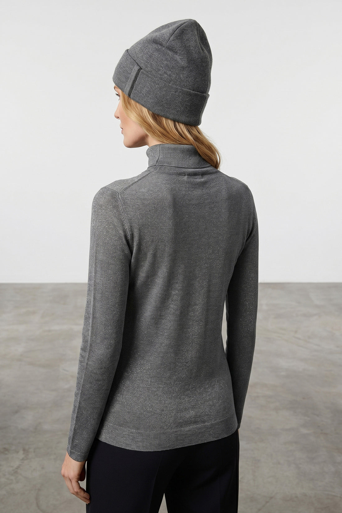 BRUNELLO CUCINELLI M pure cashmere shaved knit beanie micro ribbed pattern